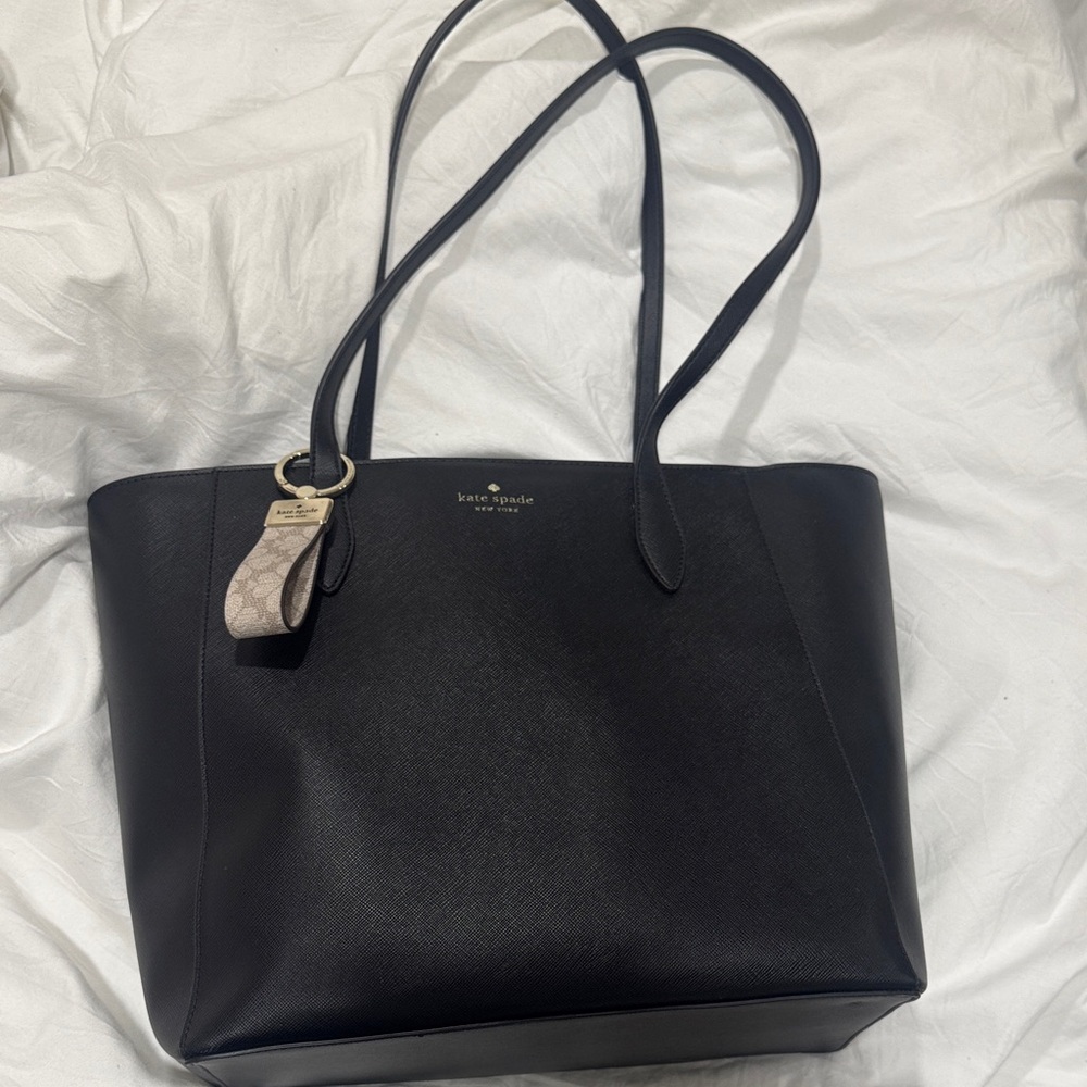 Kate Spade black Tote Bag WITH kate spade charm - Picture 1 of 1